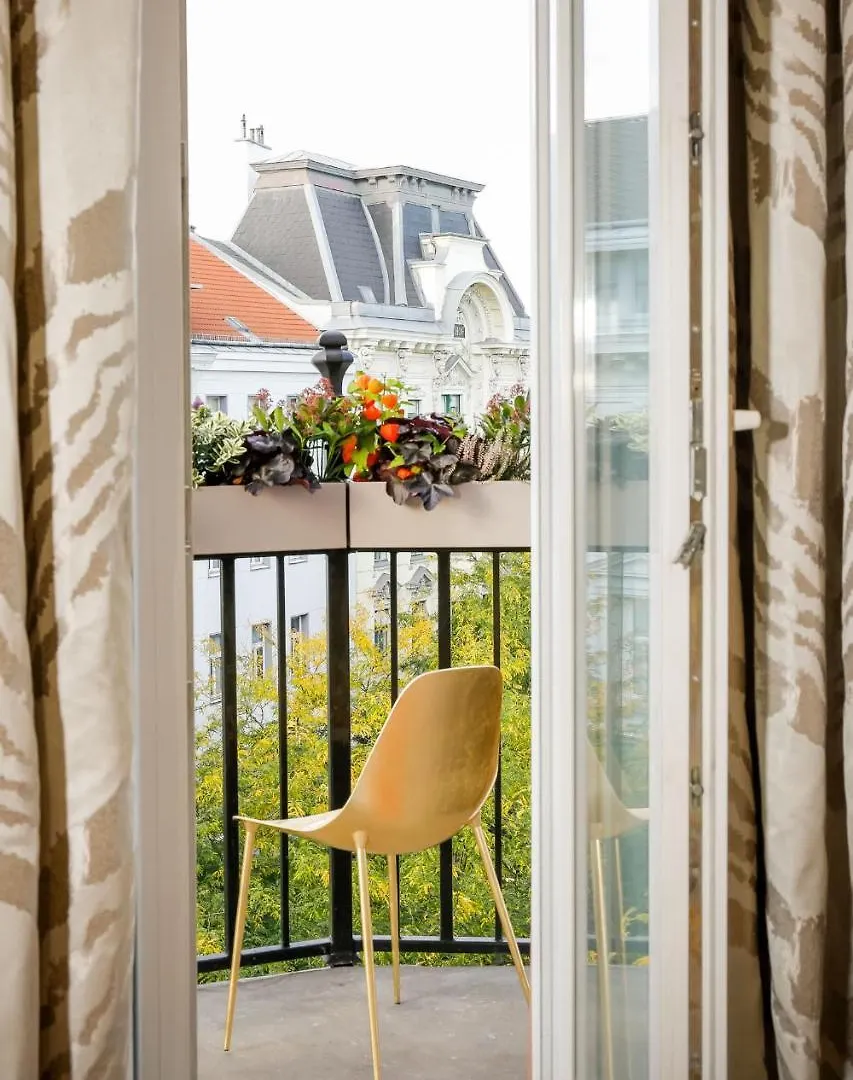 Boutiquehotel Das Tyrol Vienna 4*,