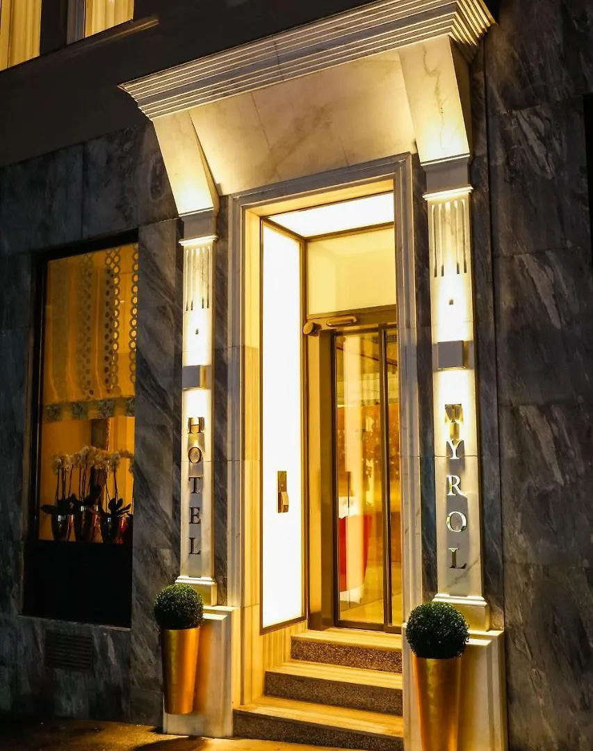 Boutiquehotel Das Tyrol Vienna 4*,