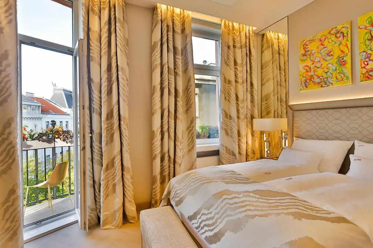 Boutiquehotel Das Tyrol Vienna 4*,