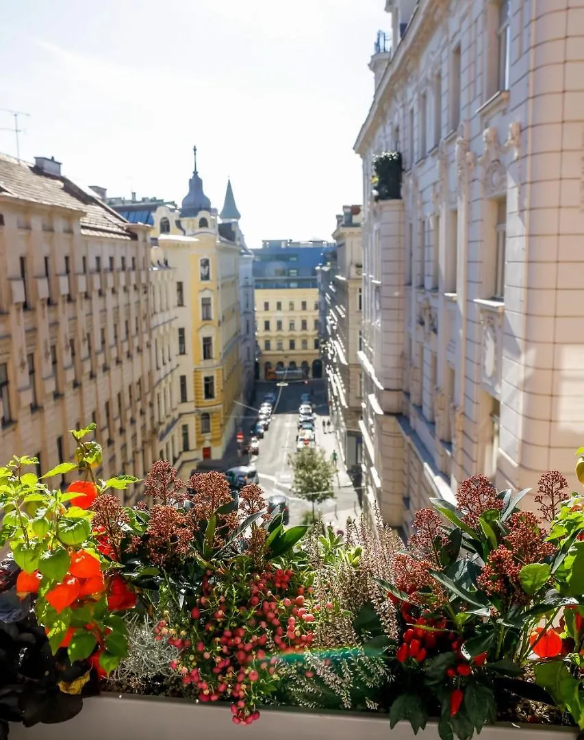 Boutiquehotel Das Tyrol Vienna Hotel