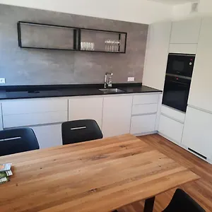 By Bruno Apartment Innsbruck